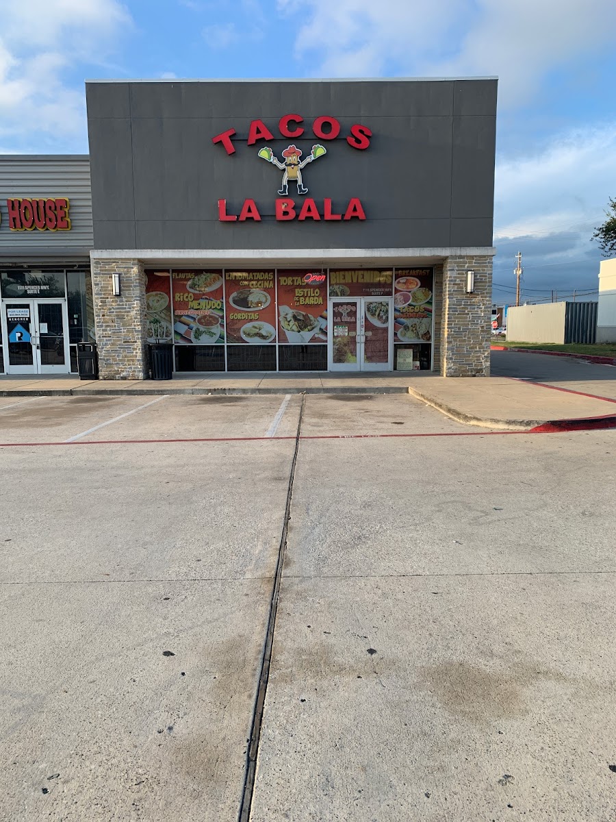 Tacos La Bala